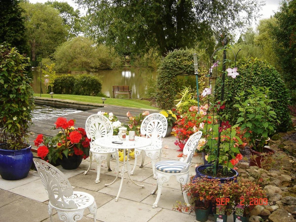 The Willows Bed & Breakfast York Buitenkant foto